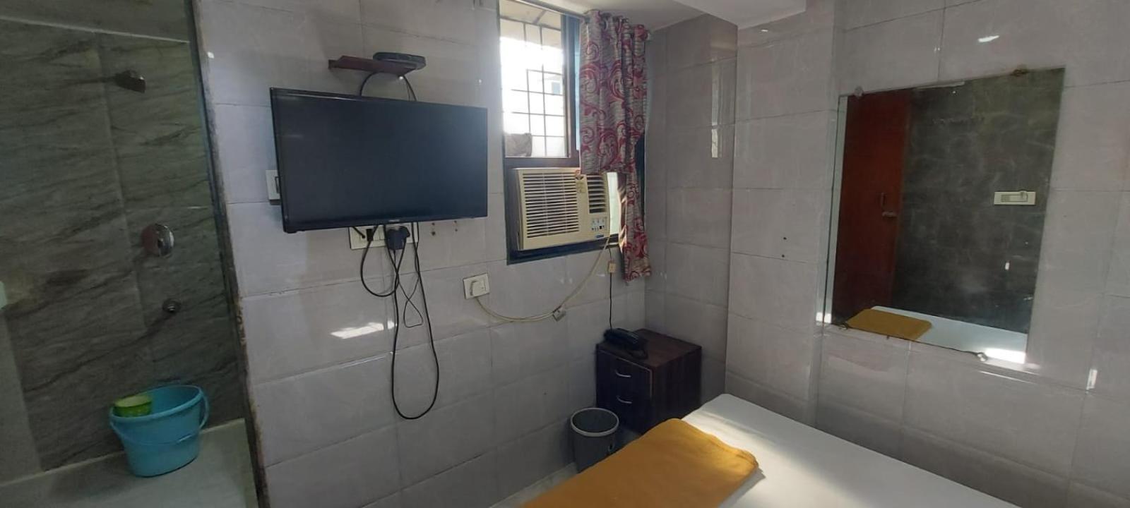 נאווי מומבאי Glitz Hotels Sai Guest House - Nr Inorbit Mall Vashi מראה חיצוני תמונה
