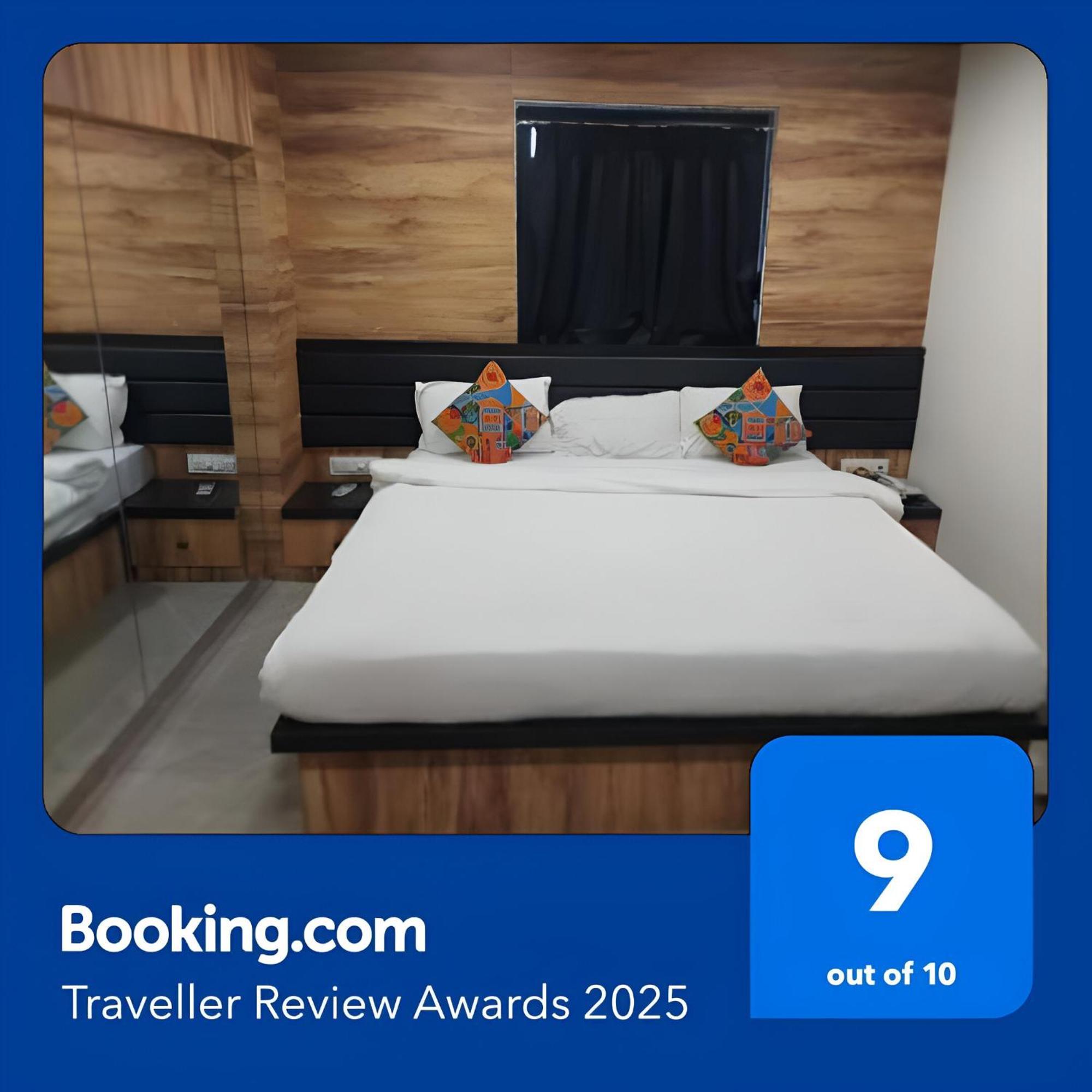 נאווי מומבאי Glitz Hotels Sai Guest House - Nr Inorbit Mall Vashi מראה חיצוני תמונה